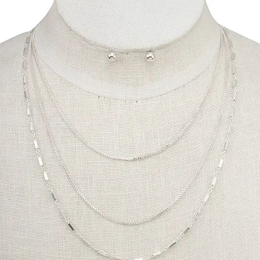 SILVER LAYERED NECKLACE