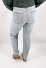 Load image into Gallery viewer, DO IT NOW HIGH RISE DISTRESSED LIGHT WASH STAIGHT JEANS
