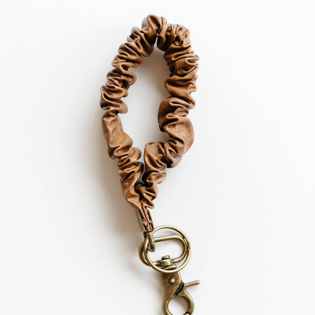 SCRUNCHY KEYCHAIN [BROWN]