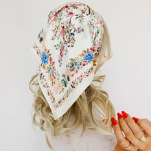 Load image into Gallery viewer, COLORFUL FLORAL HEAD SCARF
