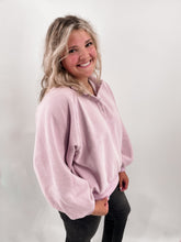 Load image into Gallery viewer, MY GO-TO SNAP BUTTON SWEATSHIRT [LILAC]
