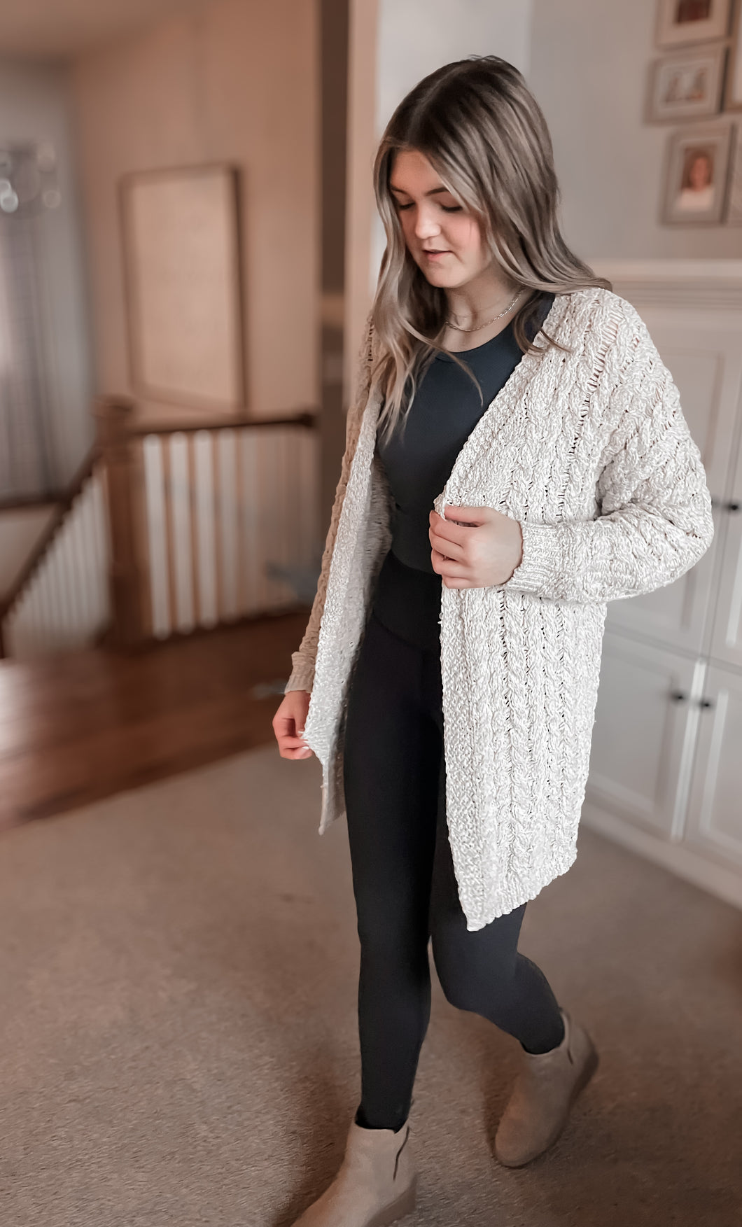 SWEETER YET OAT LOOSE KNIT CHUNKY CARDIGAN