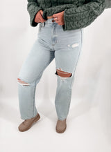 Load image into Gallery viewer, DO IT NOW HIGH RISE DISTRESSED LIGHT WASH STAIGHT JEANS
