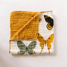 Load image into Gallery viewer, BUTTERFLY QUILT
